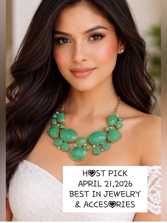Jewelry - Green Teal Acrylic Statement Bib Necklace Gold Tone Cable Chain Adjustable Clasp
